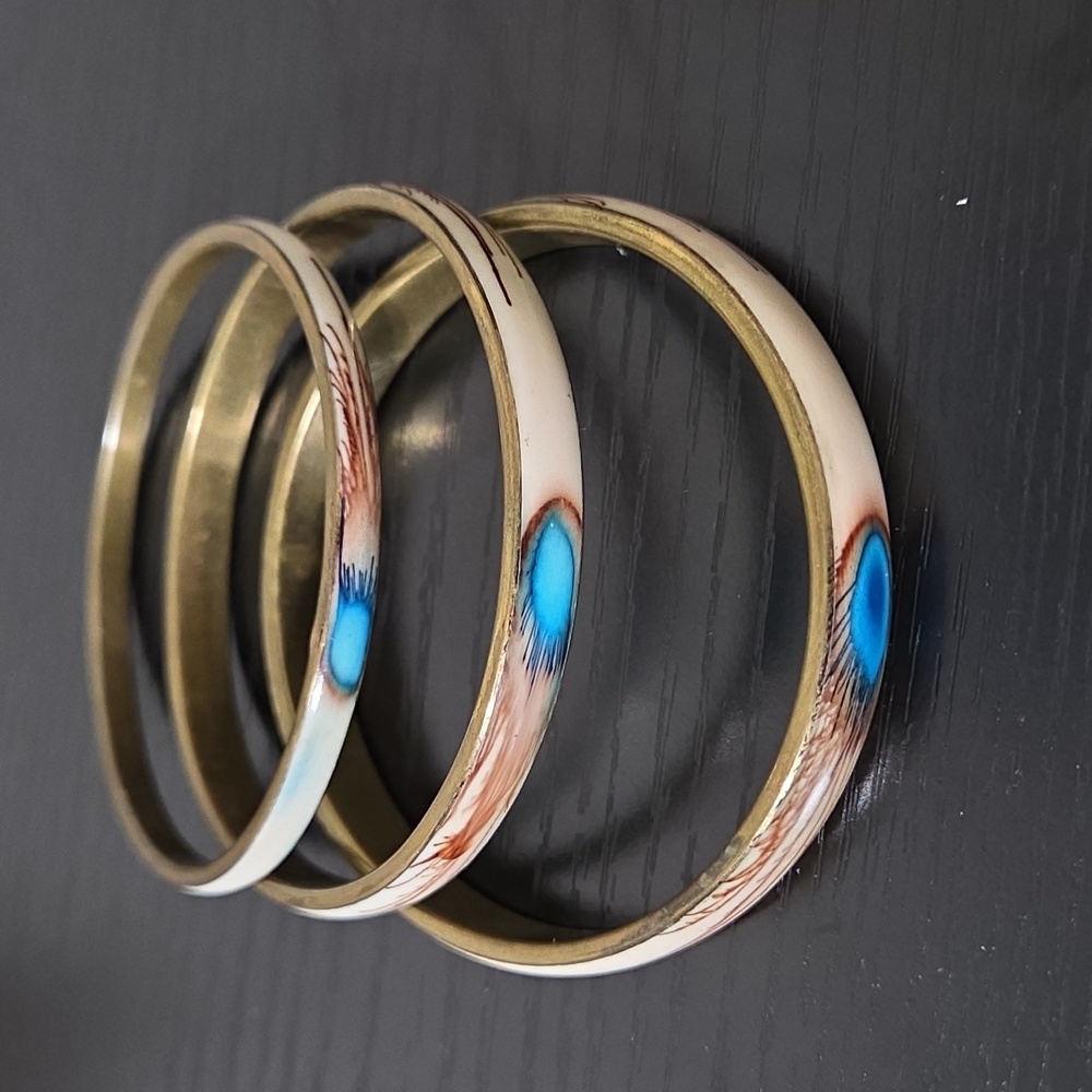 Vintage Lot Of 3 Bangle Bracelet Cream Blue Peacock Feather Brass Tone Boho